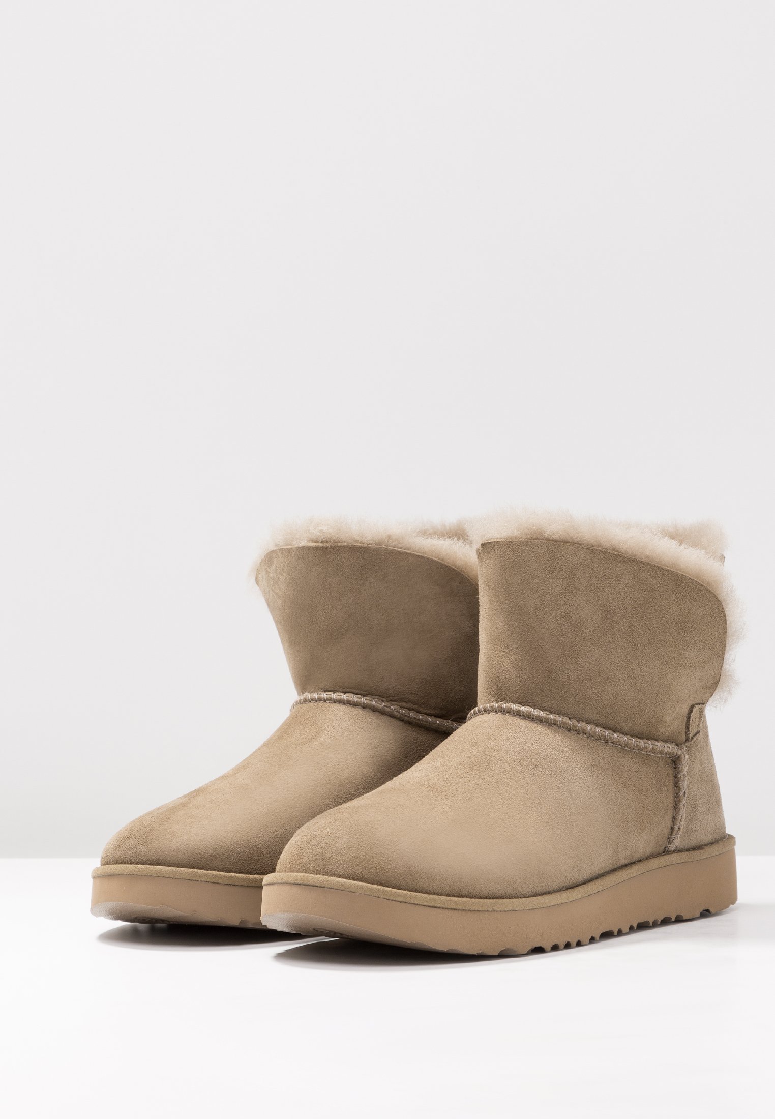ugg classic cuff mini khaki