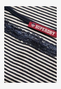 Non sélectionné, eclipse navy stripe