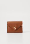 ME - Wallet - cognac