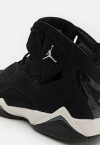 Jordan JORDAN TRUE FLIGHT - Aukšto profilio sportbačiai - black/phantom/anthracite