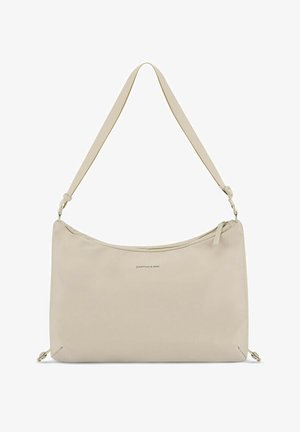 Borsa a spalla in tessuto beige con texture liscia, chiusura con zip, tracolla regolabile e un logo discreto sul frontale. Design semplice e lineare.