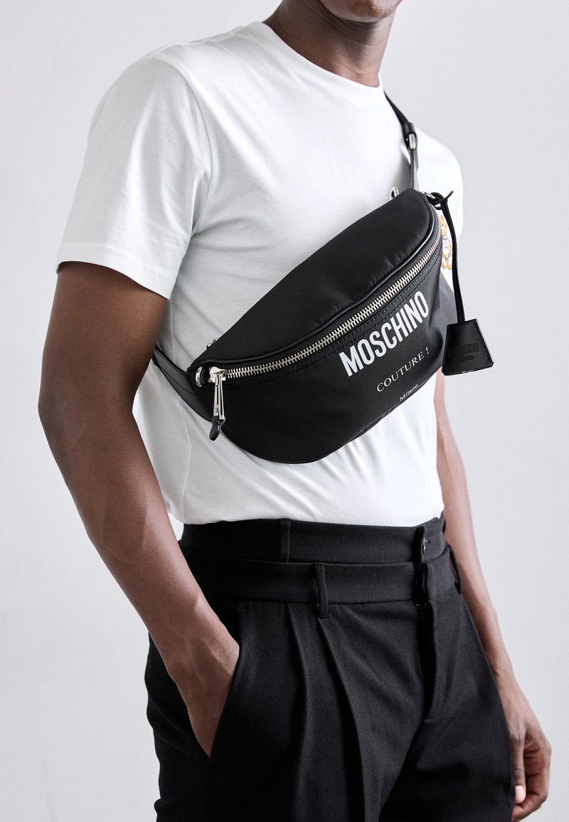 MOSCHINO ACCESSORISTICA VARIA UNISEX - Övtáska - fantasia nero