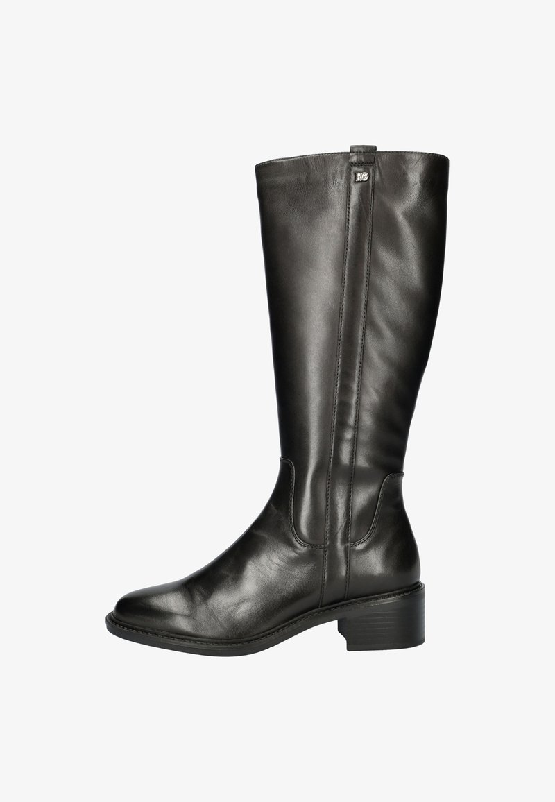 Zwarte leren laarzen tot de knie met een gladde textuur, ronde neus en een lage blokhak; heeft een eenvoudig ontwerp en discrete zijnaad.