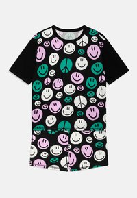 Tricou negru cu un model colorat de fețe zâmbitoare și semne de pace în verde, roz și alb. Material din bumbac, mâneci scurte, croială lejeră.