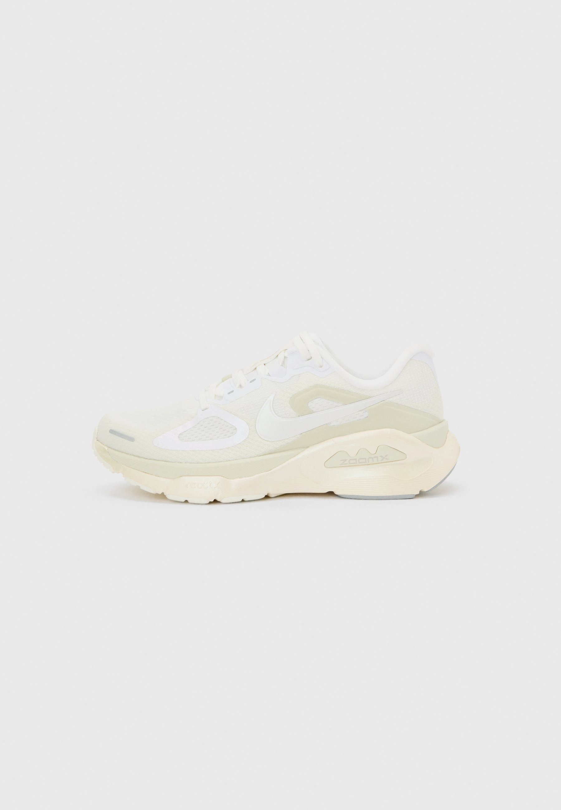 Nike Performance STRUCTURE PLUS - Silniční běžecké boty - sea glass/white/chalk/pure platinum-coloured/sail/light smoke grey