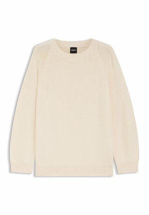 Maglione in maglia di colore crema, a maniche lunghe, con collo rotondo e polsini, orlo e scollo a coste, etichettato "BOSS" all'interno del colletto.