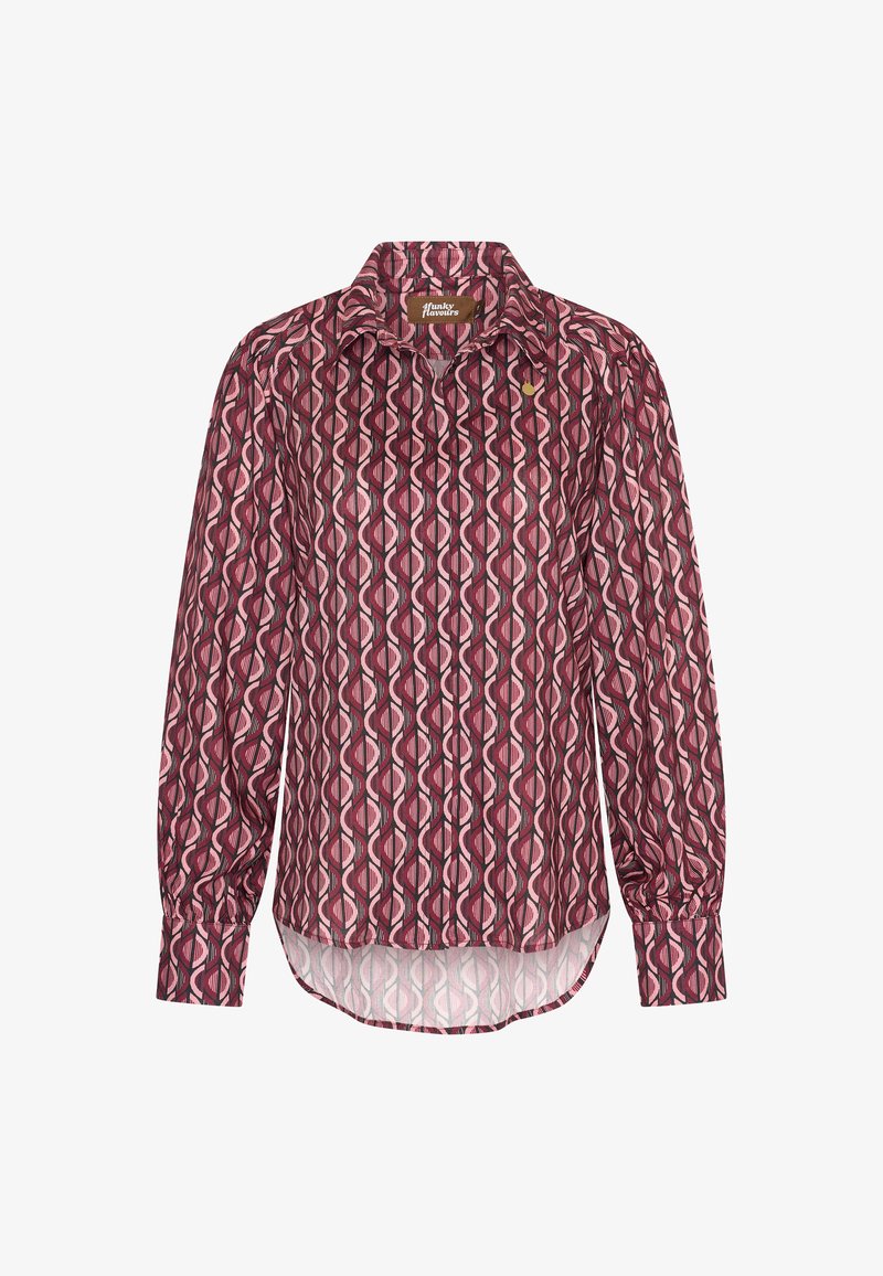 Camisa de manga larga en burdeos con un patrón ondulado en rosa y negro. Presenta un cuello clásico y puños con botón, con un dobladillo ligeramente curvado.