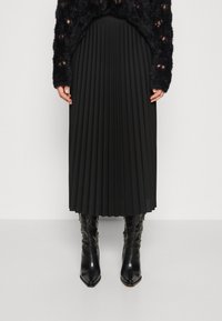 ONLY ONLNEWMELISA - Jupe plissée - black