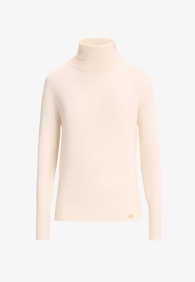 Sweter z golfem w kolorze kremowym, z prążkowanymi mankietami i dołem, gładką teksturą oraz małym logo marki akcentującym na dole.