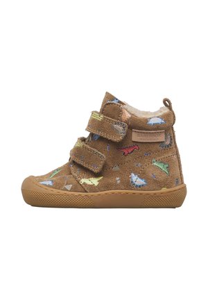 Scarpa da bambino in pelle scamosciata marrone con stampe colorate di dinosauri, doppi cinturini in velcro, suola in gomma e morbida fodera interna.