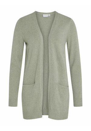 Svetle zelený cardigan s výstřihem do V, dlouhými rukávy, otevřeným předním dílem, žebrovanými manžetami a dvěma předními kapsami. Vyrobeno z měkkého texturovaného materiálu.