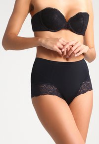 MAGIC Bodyfashion - TUMMY SQUEEZER - Lenjerie modelatoare - black Imagine miniatură 1