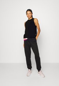 Smilodox DAMEN TANK  WITH STRAPS - Top - black