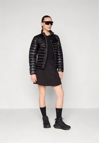 Klättermusen ZIP JACKET  - Gewatteerde jas - raven