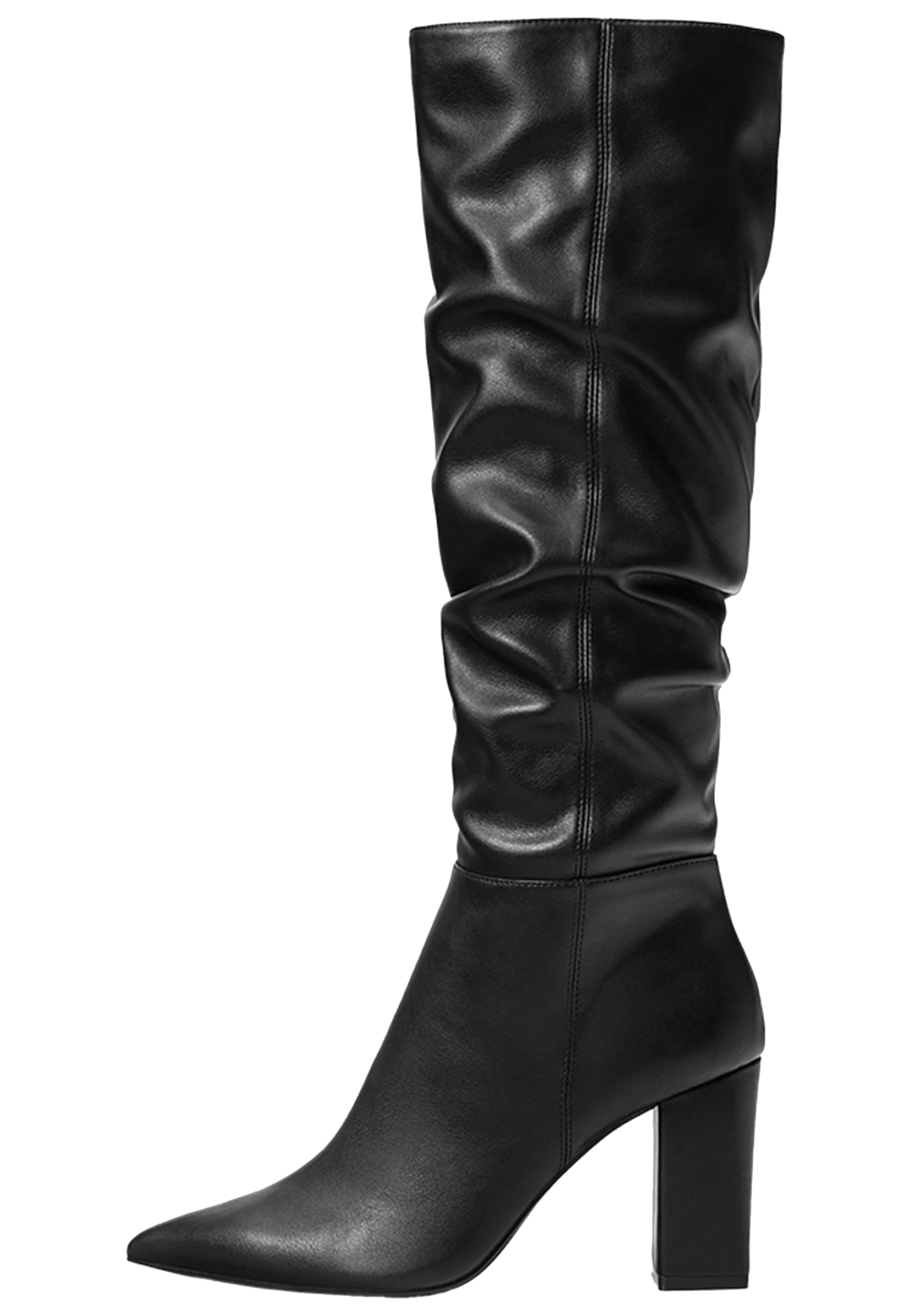 High heeled boots - black