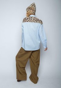 Emily van den Bergh Hemdbluse - bleu white stripe