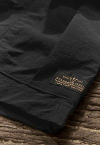 Next UTILITY REGULAR FIT - Plavecké šortky  - black