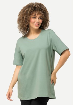 Lichtgroen t-shirt met korte mouwen en een ronde halslijn, zachte textuur en een losvallende pasvorm, geschikt voor casual gebruik.