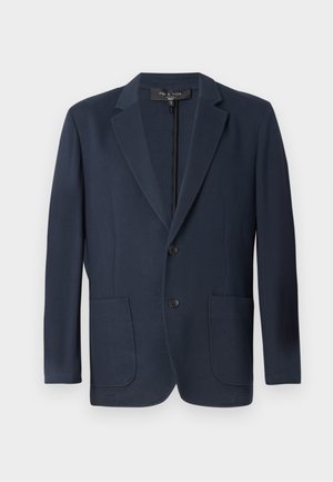 Tengerészkék blézer szabályozott sziluettel, dupla gombos záródással, két első zsebbel és textúrázott felülettel. Formális alkalmakra alkalmas.