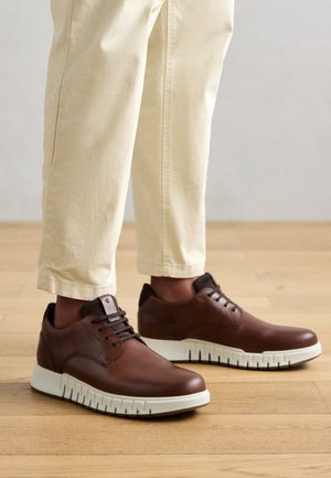 GRUUV STUDIO M - Joggesko - brown