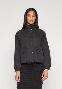 Vero Moda VMSIRI SHORT PARKA JACKET - Ljetna jakna - black