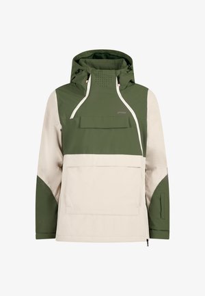 Groene en beige pulloverjack met een capuchon, voorzak en zijritsen; gemaakt van een glad, waterdicht materiaal met ventilatiedetails.