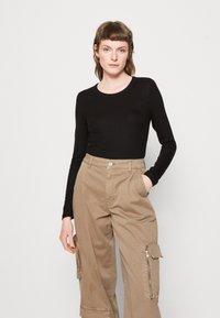 Selected Femme SLFDIANNA O NECK - Langærmet T-shirt - black