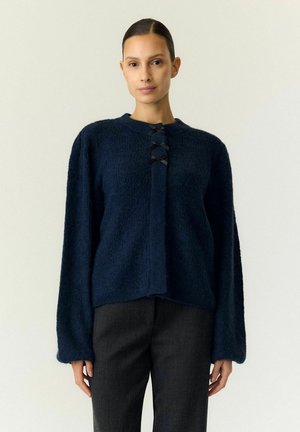 YAS, YASBONSO LS KNIT CARDIGAN S. - Gilet - navy blazer