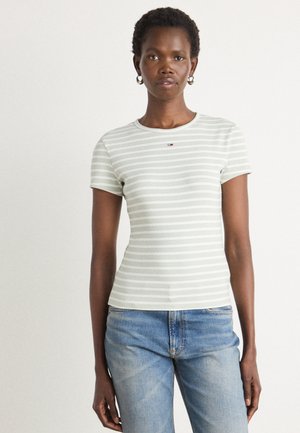Green and white striped short-sleeve t-shirt with a round neckline and a small logo on the chest, made from ribbed fabric.