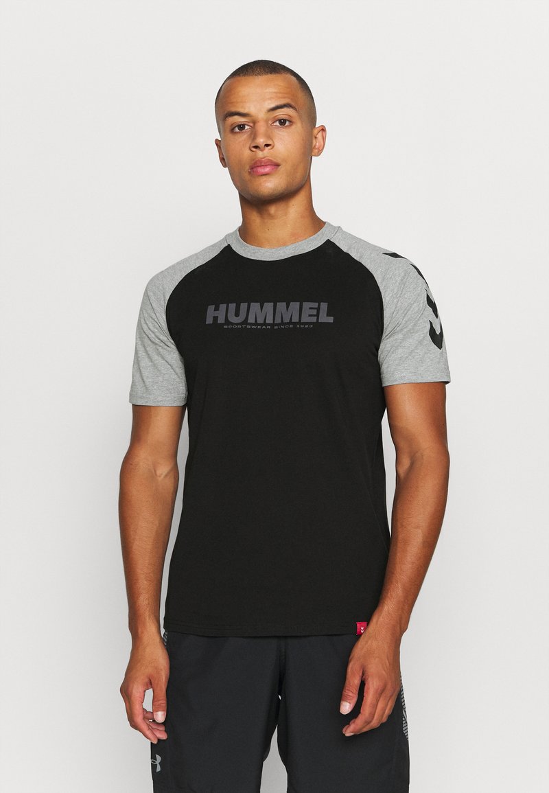 Hummel - LEGACY BLOCKED - Camiseta estampada - black, Ampliar