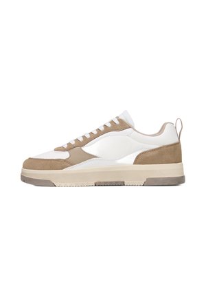 Baskets basses - white/beige