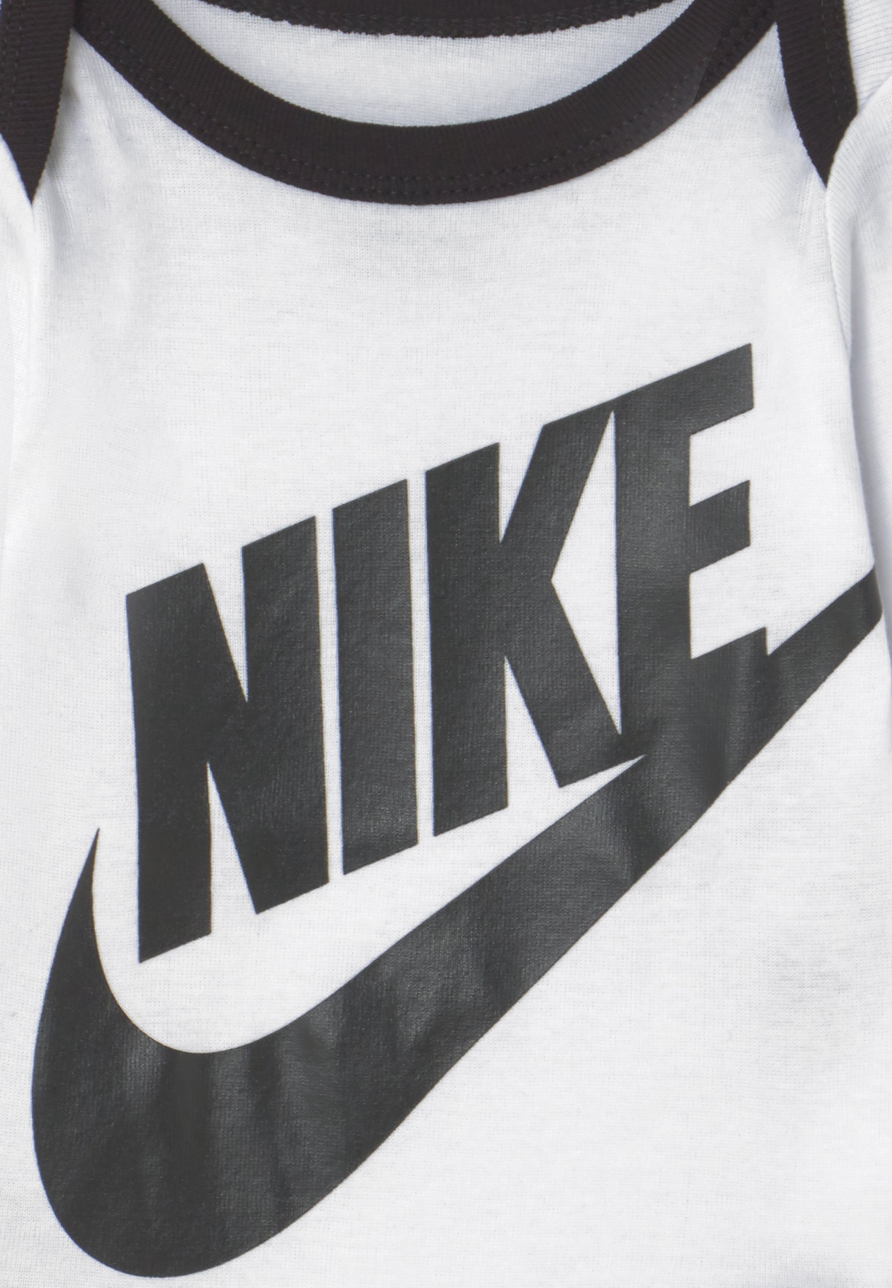 Nike Sportswear FUTURA LOGO BABY SET - Gorro - white/blanco - Zalando.es
