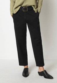 Marc O'Polo MODELL KALNI AUS BIO-STRETCH - Broek - black
