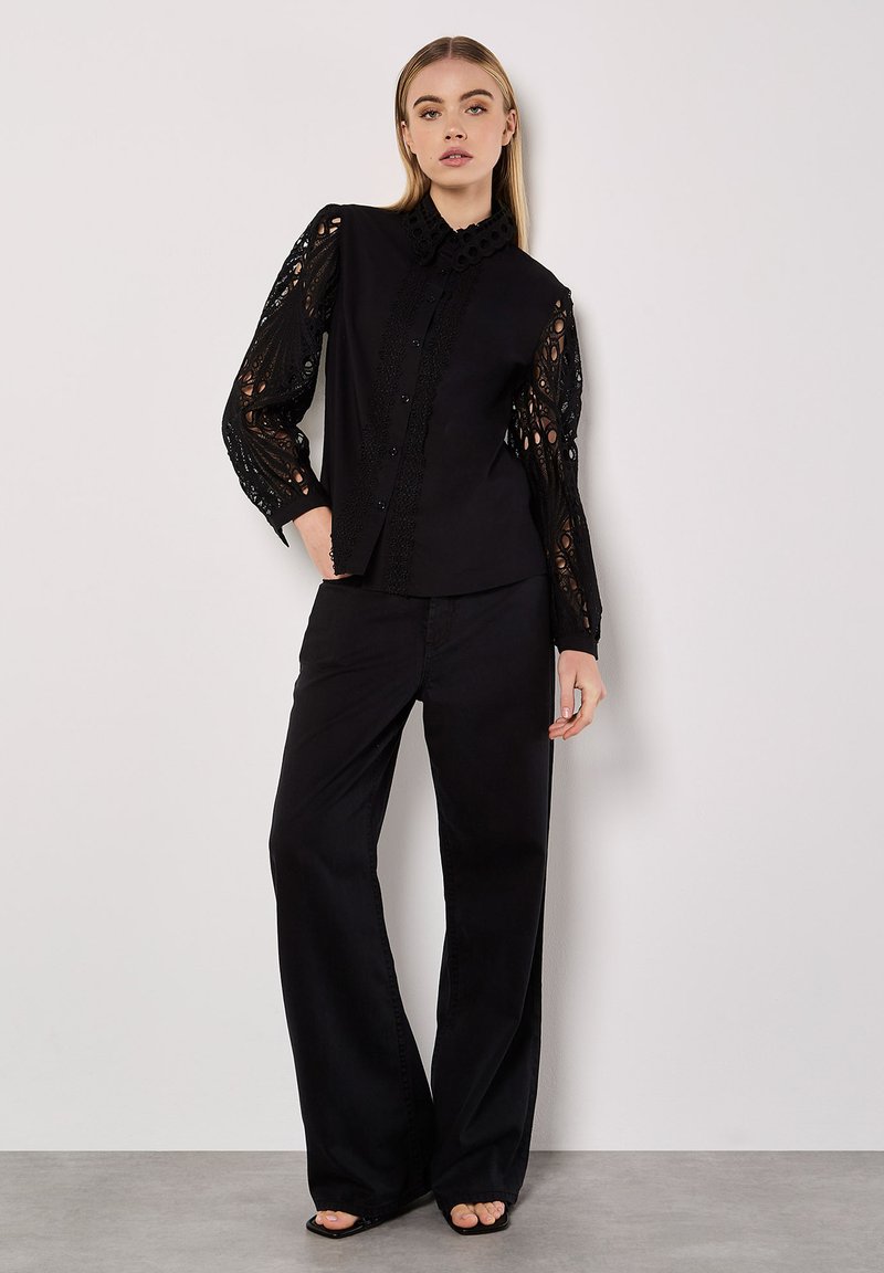 Apricot Overhemdblouse zwart