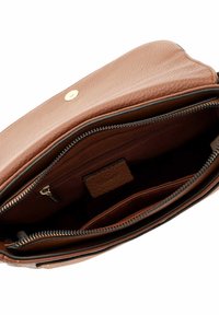 Tamaris CARO - Handtasche - cognac
