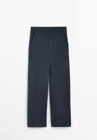 Donkergrijze recht gesneden broek met een elastische tailleband en zijzakken, plat gelegd op een witte achtergrond.