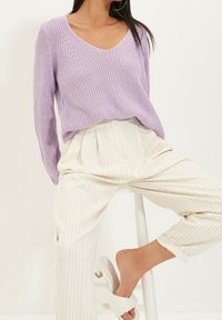 Trendyol Strickpullover - purple