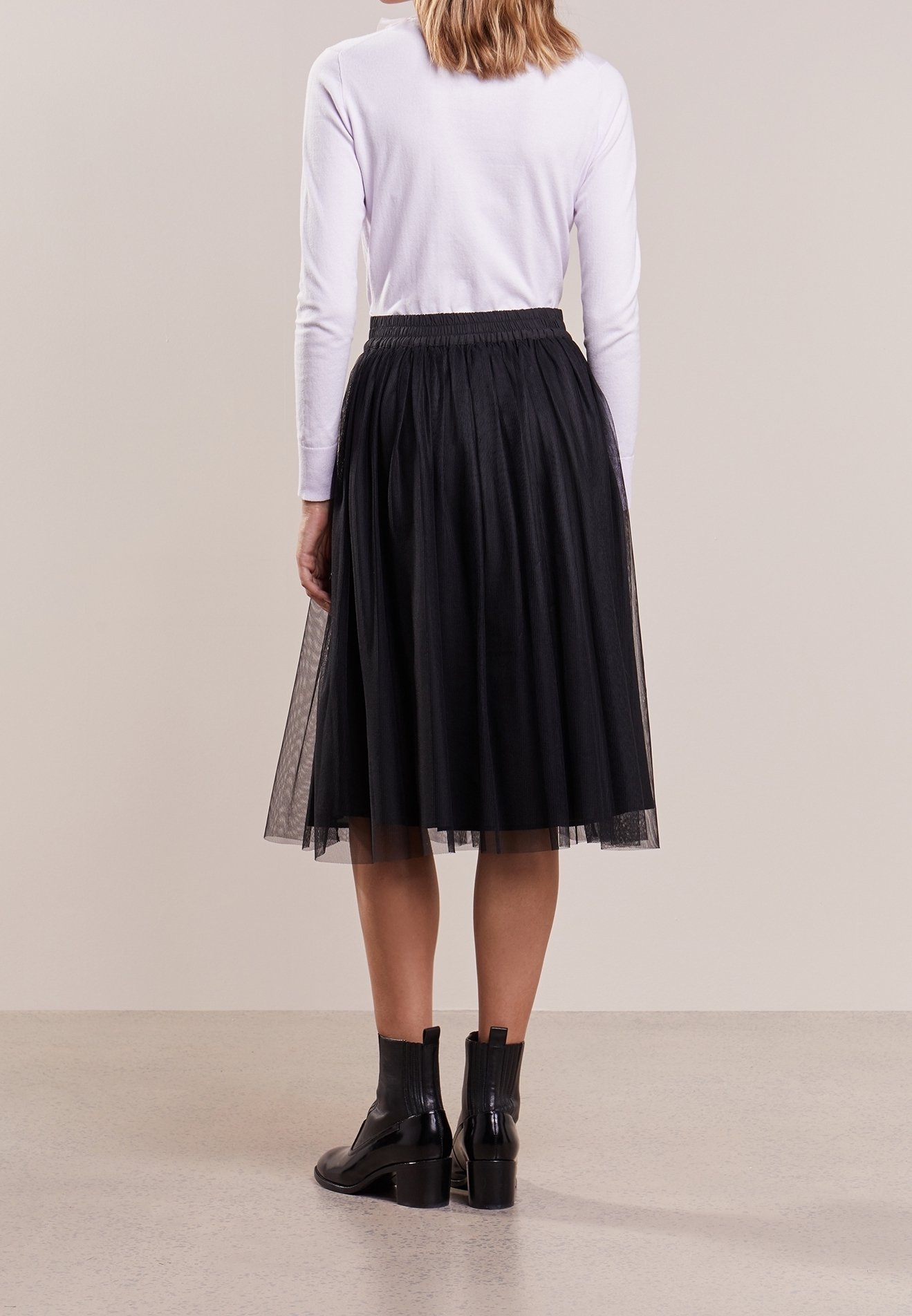 スカート Roberto Collina SKIRT image.jpg