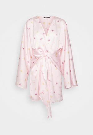 Gina Tricot ROSIE DRESS - Cocktailkjole / festkjole - pink