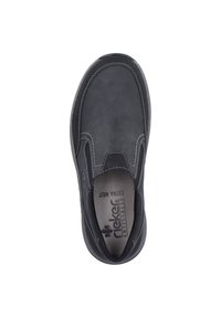 Svart läder slip-on sko med sömnadsdetaljer, vadderad sula och rund tåkonstruktion. Har "extra welt" för hållbarhet.