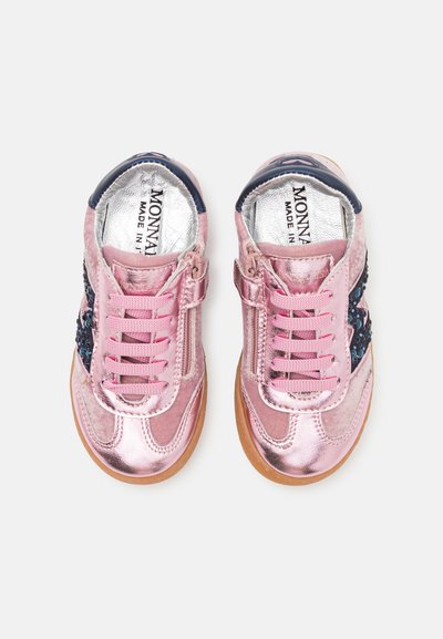 Monnalisa RUN - Baskets basses - cipolla/blu