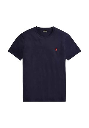 T-shirt in cotone blu navy con collo a giro, maniche corte e un piccolo logo rosso sulla parte sinistra del petto, texture liscia.