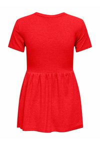 Κόκκινο φόρεμα με κοντά μανίκια και στρογγυλή λαιμόκοψη, με εφαρμοστό μπούστο και ανοιχτή φούστα. Το ύφασμα έχει διακριτή υφή.