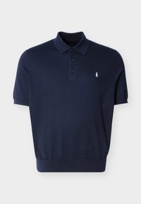 Δεν επιλέχθηκε, hunter navy