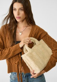 Stradivarius Käsilaukku - beige
