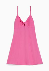 Rosa ärmlös klänning med frontknutdetalj, A-linjeform och en slät textur med rena linjer och minimalistisk design.