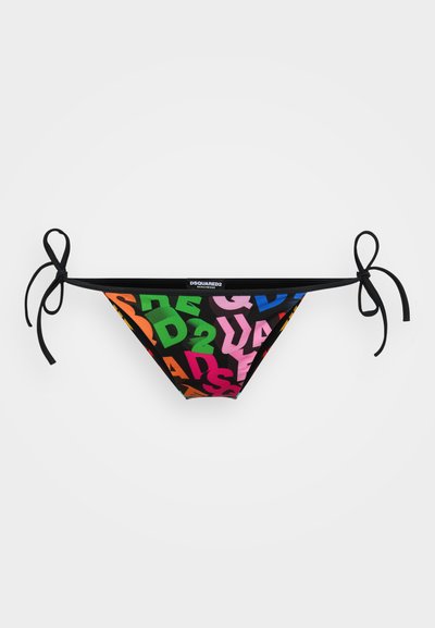 Sort bikini underdel med multicolor bogstaver i forskellige skrifttyper. Har bindebånd i siderne og er lavet af strækbart stof.
