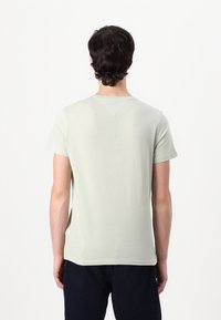 Tommy Jeans SLIM TEE - T-shirt - bas - misty sage