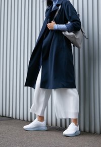 Nike Sportswear Trainers - white