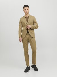 Jack & Jones PREMIUM JPRFRANCO TROUSER - Chino - covert green